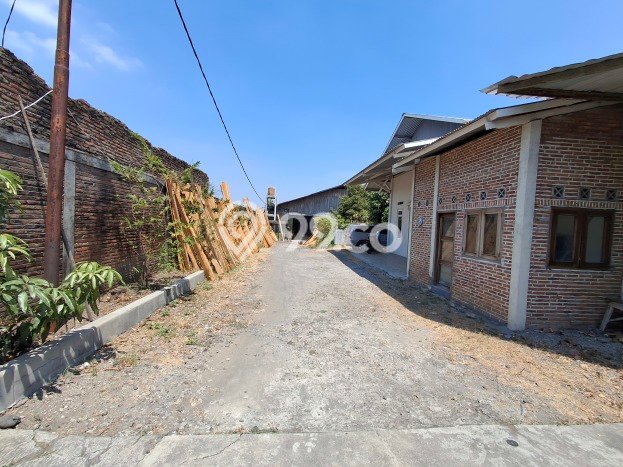 Gudang Dijual Lokasi Stratagis di Banjarsari Surakarta Cocok untuk Bisnis Gudang Dijual Lokasi Stratagis di Banjarsari Surakarta Cocok untuk Bisnis