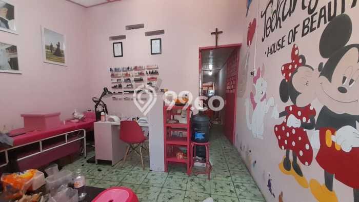 Rumah Premium LT 81m² / LB 65m² di Kawasan Asri Jebres, Surakarta Rumah Premium LT 81m² / LB 65m² di Kawasan Asri Jebres, Surakarta