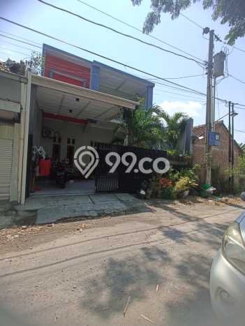 Rumah Modern Minimalis 4 Kamar Siap Huni di Sukoharjo Rumah Modern Minimalis 4 Kamar Siap Huni di Sukoharjo