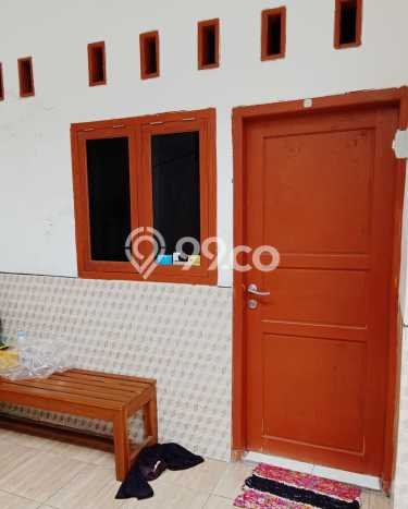 Dijual Kost Strategis di Banyuanyar, Solo 10 KT, 10 KM, Luas Bangunan 110m2 Dijual Kost Strategis di Banyuanyar, Solo 10 KT, 10 KM, Luas Bangunan 110m2