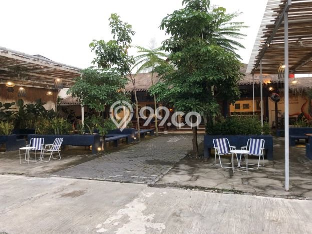 Komersial Dijual Lokasi Stratagis di Sondakan Solo Cocok untuk Bisnis Komersial Dijual Lokasi Stratagis di Sondakan Solo Cocok untuk Bisnis