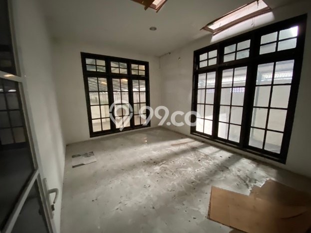 Lokasi Strategis! Dijual Gudang Bisnis di Jaten, Solo Kondisi Baik Lokasi Strategis! Dijual Gudang Bisnis di Jaten, Solo Kondisi Baik