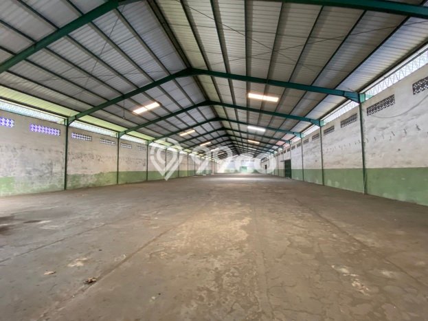 Lokasi Strategis! Dijual Gudang Bisnis di Jaten, Solo Kondisi Baik Lokasi Strategis! Dijual Gudang Bisnis di Jaten, Solo Kondisi Baik