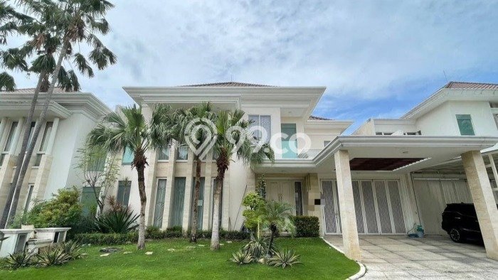 For Sale! Premium House LT 378m2 Desain Elegan di Pakuwon Indah For Sale! Premium House LT 378m2 Desain Elegan di Pakuwon Indah