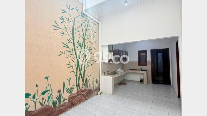 For Sale Hunian Rumah Nyaman 5 Kamar di Pondok Tjandra, Sidoarjo For Sale Hunian Rumah Nyaman 5 Kamar di Pondok Tjandra, Sidoarjo