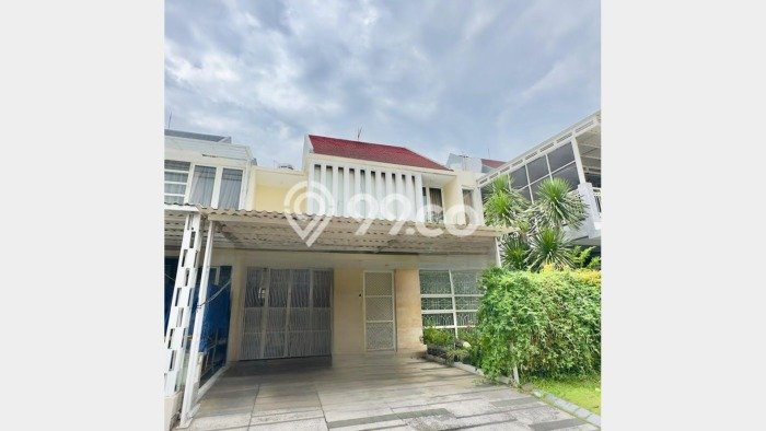 Hunian Mewah LB 144m2 Siap Huni Desain Elegan di Pakuwon City, Surabaya Hunian Mewah LB 144m2 Siap Huni Desain Elegan di Pakuwon City, Surabaya