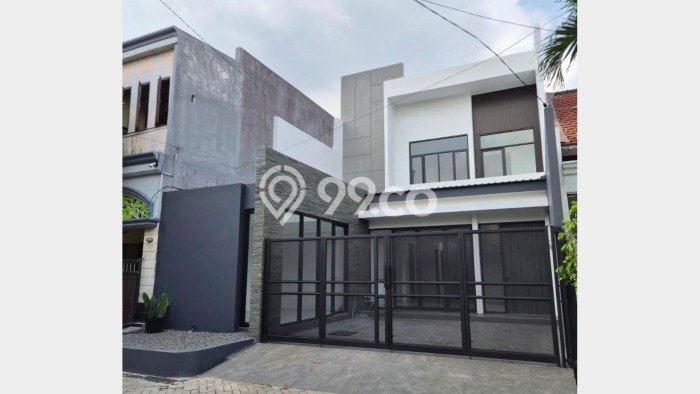 Dijual Rumah Premium dengan Fasilitas Sekitar Komplit di Rungkut, Surabaya Dijual Rumah Premium dengan Fasilitas Sekitar Komplit di Rungkut, Surabaya