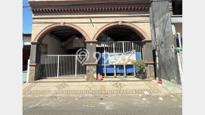 Jual Rumah Strategis Bagus Punya 2 KT di Rungkut Surabaya SHM Jual Rumah Strategis Bagus Punya 2 KT di Rungkut Surabaya SHM
