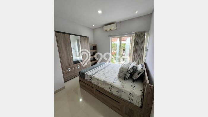Rumah Luas Asri 3 KT Siap Huni di Semolowaru Surabaya Rumah Luas Asri 3 KT Siap Huni di Semolowaru Surabaya