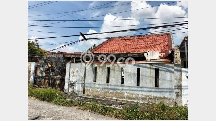 Jual Rumah Strategis Bagus Punya 2 KT di Kenjeran Surabaya - Jual Rumah Strategis Bagus Punya 2 KT di Kenjeran Surabaya -