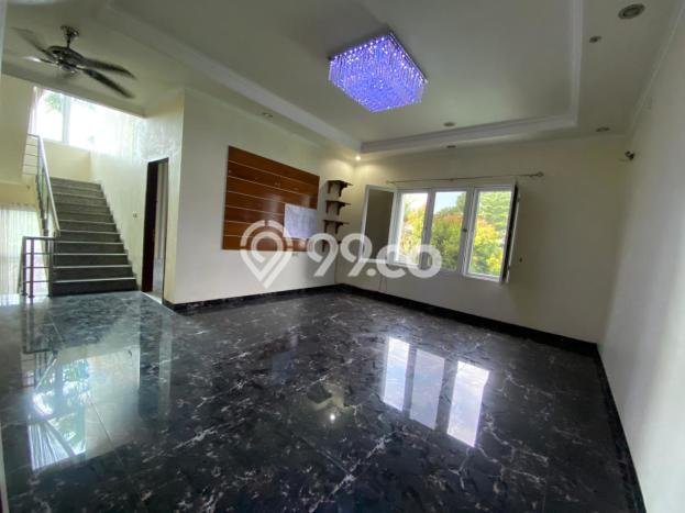 Rumah Mewah LB 600m2 Siap Pakai Desain Elegan di Alam Sutera, Tangerang Rumah Mewah LB 600m2 Siap Pakai Desain Elegan di Alam Sutera, Tangerang