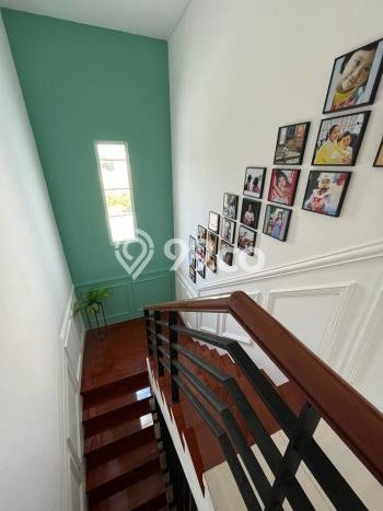 Rumah Elit LB 500m2 Siap Huni Desain Elegan di Raffles Hills, Jakarta Timur Rumah Elit LB 500m2 Siap Huni Desain Elegan di Raffles Hills, Jakarta Timur