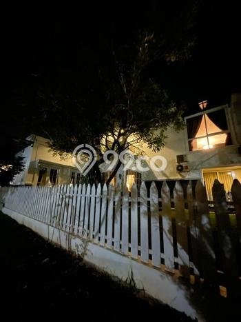 Rumah Elit LB 500m2 Siap Huni Desain Elegan di Raffles Hills, Jakarta Timur Rumah Elit LB 500m2 Siap Huni Desain Elegan di Raffles Hills, Jakarta Timur