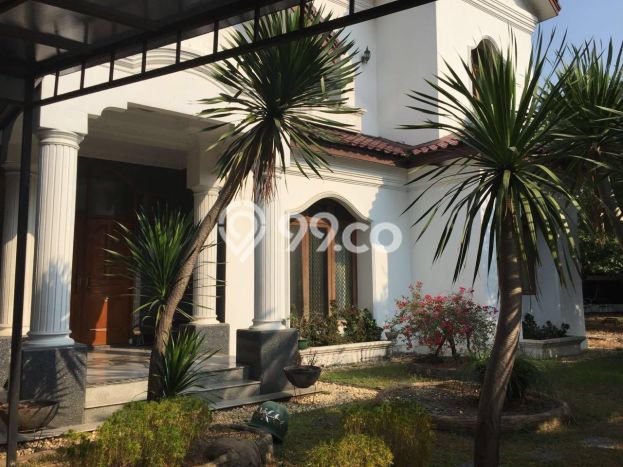 Dijual Rumah Luas Megah Dengan View Cantik di Cibubur, Jakarta Timur Dijual Rumah Luas Megah Dengan View Cantik di Cibubur, Jakarta Timur