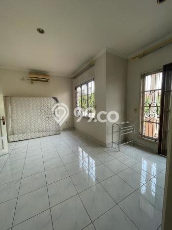 For Sale! Premium House LT 250m2 Desain Modern di Kota Wisata For Sale! Premium House LT 250m2 Desain Modern di Kota Wisata