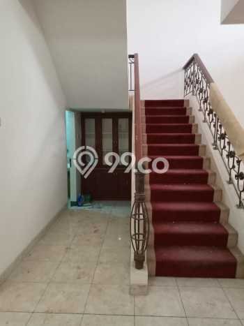 Turun Harga Rumah Mewah Bagus di Kota Wisata Turun Harga Rumah Mewah Bagus di Kota Wisata