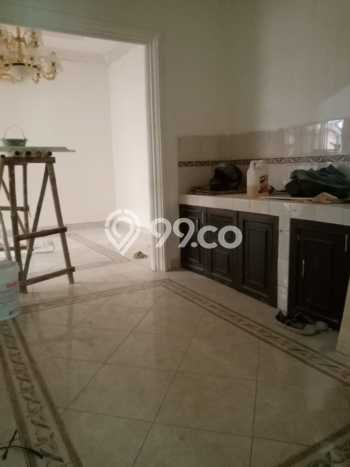 Turun Harga Rumah Mewah Bagus di Kota Wisata Turun Harga Rumah Mewah Bagus di Kota Wisata
