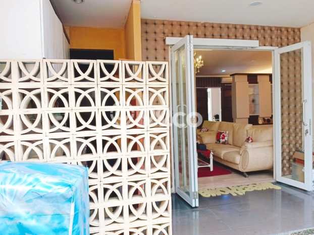 Jual Rumah Luas Elegan Dengan View Cantik di Kota Wisata, Bogor Jual Rumah Luas Elegan Dengan View Cantik di Kota Wisata, Bogor