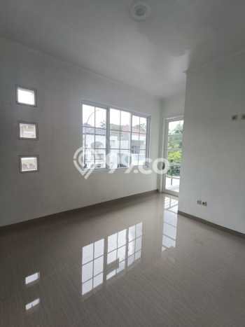 Rumah Minimalis 3 KT LT 120m2 di Kota Wisata Rumah Minimalis 3 KT LT 120m2 di Kota Wisata