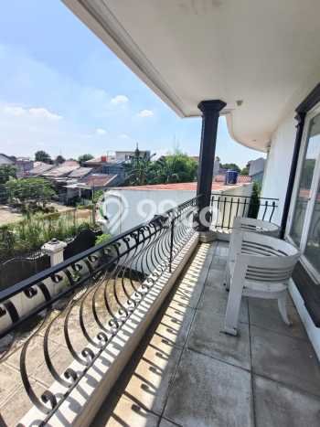 Dijual Rumah Luas Elegan Dengan View Eksklusif di Jati Mekar, Bekasi Dijual Rumah Luas Elegan Dengan View Eksklusif di Jati Mekar, Bekasi