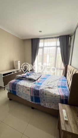 Rumah Elit Modern Siap Huni di Kota Wisata Bogor Rumah Elit Modern Siap Huni di Kota Wisata Bogor