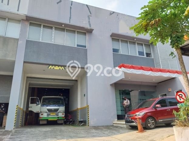 Gudang untuk Disewa di Pusat Tangerang Luas Bangunan 860m2 Gudang untuk Disewa di Pusat Tangerang Luas Bangunan 860m2