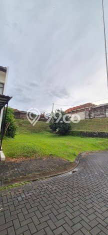 Lahan Dijual Lokasi Strategis di Tangerang dengan Luas 197m2 Lahan Dijual Lokasi Strategis di Tangerang dengan Luas 197m2