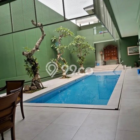 Vila Kawasan , Area 312m2m², Lokasi Strategis Vila Kawasan , Area 312m2m², Lokasi Strategis