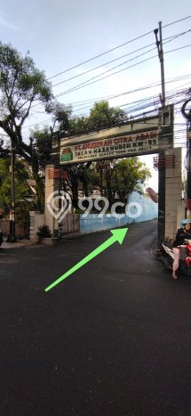 Rumah dengan Lokasi Strategis 8 KT di Klojen, Malang Rumah dengan Lokasi Strategis 8 KT di Klojen, Malang
