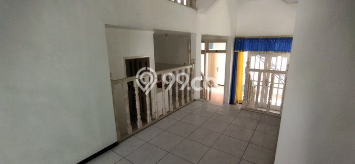 Disewakan! Rumah 5 Kamar Tidur &
3 Kamar Mandi di Araya, Malang Disewakan! Rumah 5 Kamar Tidur &
3 Kamar Mandi di Araya, Malang