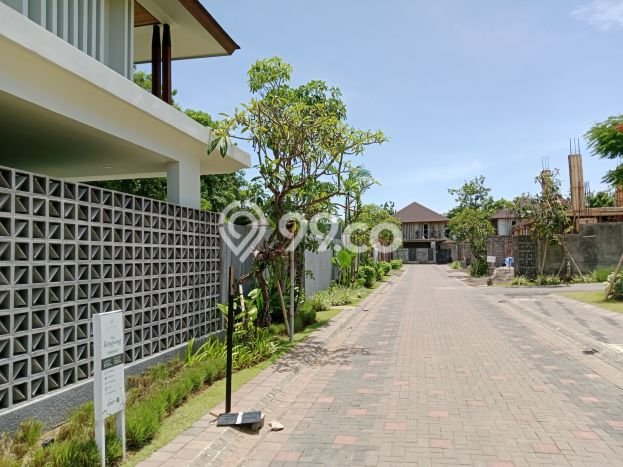 Jual Rumah Luas Megah Dengan View Eksklusif di Jimbaran, Badung Jual Rumah Luas Megah Dengan View Eksklusif di Jimbaran, Badung