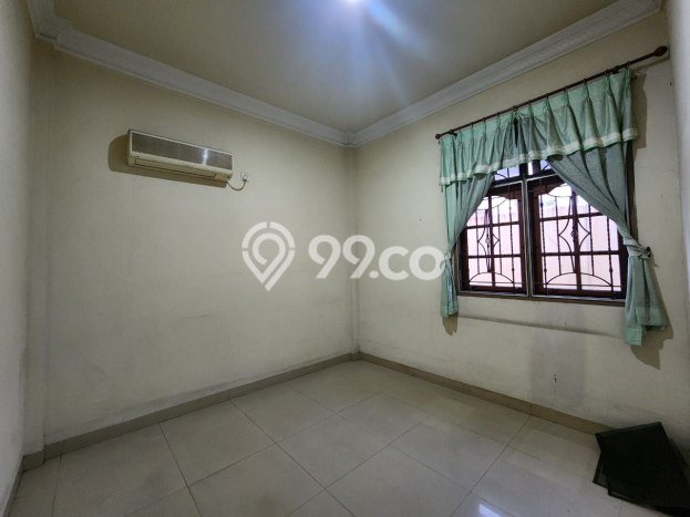 Dijual Cepat Rumah Bagus Siap Huni LB 250m2 di Sukajadi, Pekanbaru Dijual Cepat Rumah Bagus Siap Huni LB 250m2 di Sukajadi, Pekanbaru