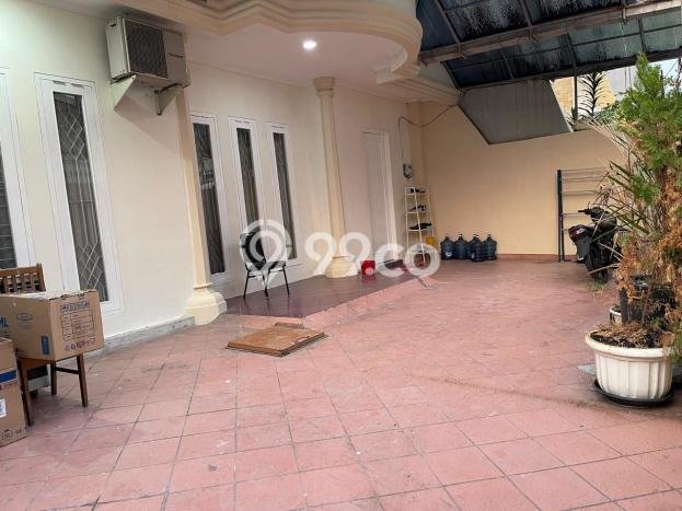Rumah Eksklusif Dijual LT 205m2 di Grogol Petamburan, Jakarta Barat Rumah Eksklusif Dijual LT 205m2 di Grogol Petamburan, Jakarta Barat