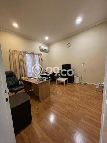 Rumah Eksklusif Dijual LT 205m2 di Grogol Petamburan, Jakarta Barat Rumah Eksklusif Dijual LT 205m2 di Grogol Petamburan, Jakarta Barat