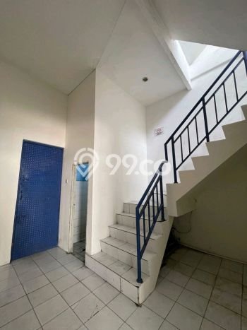 Unit Gudang Dijual di Jakarta Utara LT 261m2 & LB 261m2 Unit Gudang Dijual di Jakarta Utara LT 261m2 & LB 261m2