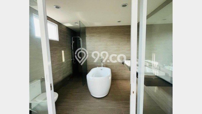 Tersedia Vila Kawasan , Ukuran 200m2m², Lokasi Premium Tersedia Vila Kawasan , Ukuran 200m2m², Lokasi Premium