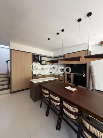 PELUANG INVESTASI! Vila Kawasan , Area 252m2m², ROI Menjanjikan PELUANG INVESTASI! Vila Kawasan , Area 252m2m², ROI Menjanjikan