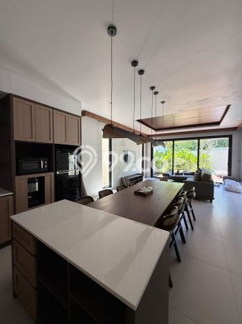 PELUANG INVESTASI! Vila Kawasan , Area 252m2m², ROI Menjanjikan PELUANG INVESTASI! Vila Kawasan , Area 252m2m², ROI Menjanjikan