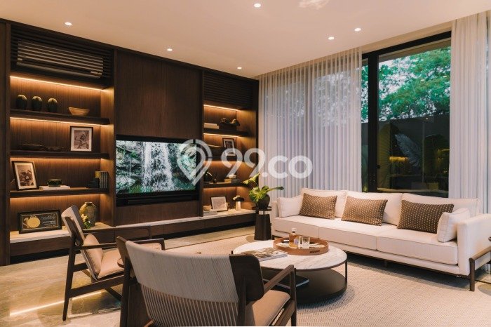 FOR SALE! Vila di , Luas 525m2m², Lokasi Strategis FOR SALE! Vila di , Luas 525m2m², Lokasi Strategis