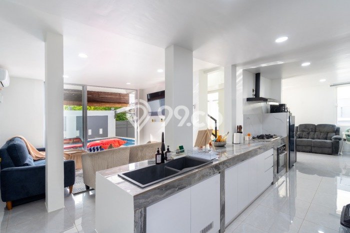 BISNIS POTENSIAL! Vila Kawasan , Area 220m2m², Prospek Menjanjikan BISNIS POTENSIAL! Vila Kawasan , Area 220m2m², Prospek Menjanjikan