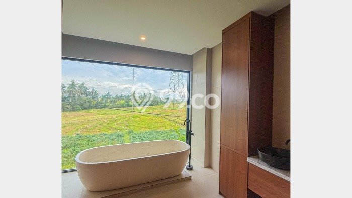 HARGA MENARIK! Vila di Tabanan, Ukuran 200m², Area Premium dengan akses bagus HARGA MENARIK! Vila di Tabanan, Ukuran 200m², Area Premium dengan akses bagus