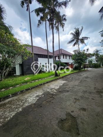 Hunian Super Mewah dengan Akses Paling Strategis di Bintaro, Tangerang Selatan Hunian Super Mewah dengan Akses Paling Strategis di Bintaro, Tangerang Selatan