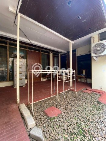 Rumah Mewah Siap Huni LT 410m2 di Kebayoran Baru, Jakarta Selatan Rumah Mewah Siap Huni LT 410m2 di Kebayoran Baru, Jakarta Selatan