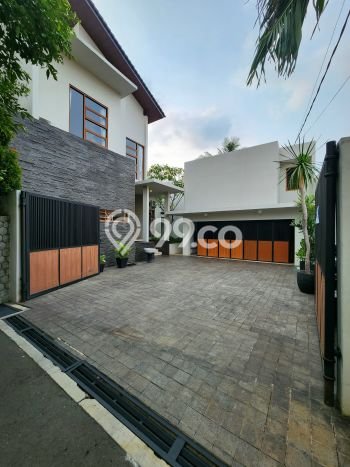 Rumah Elit Modern Siap Huni di Kemang Jakarta Selatan Rumah Elit Modern Siap Huni di Kemang Jakarta Selatan