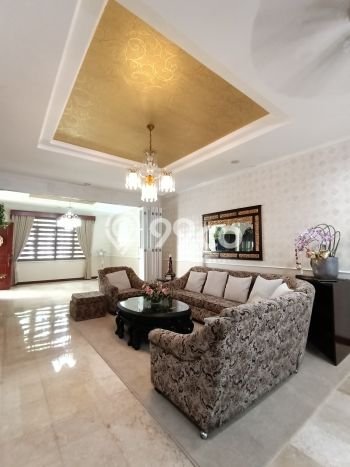 Rumah Elit LB 700m2 Siap Pakai Desain Elegan di Cipete, Jakarta Selatan Rumah Elit LB 700m2 Siap Pakai Desain Elegan di Cipete, Jakarta Selatan
