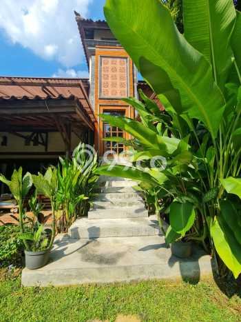 Hot Offer Hunian Mewah Ideal dan Luas di Ciputat Timur, Tangerang Selatan Hot Offer Hunian Mewah Ideal dan Luas di Ciputat Timur, Tangerang Selatan