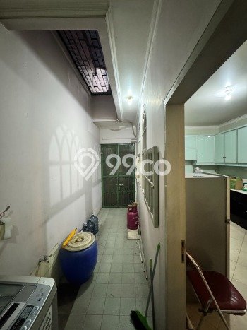 Dijual Rumah Premium dengan Fasilitas Sekitar Komplit di Kebon Jeruk, Jakarta Barat Dijual Rumah Premium dengan Fasilitas Sekitar Komplit di Kebon Jeruk, Jakarta Barat