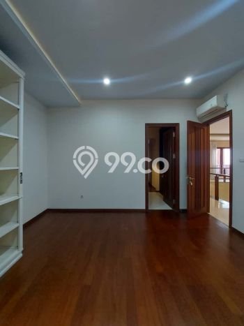 Ready to Use! Luxury House LT 535m2 Desain Modern di Bintaro Ready to Use! Luxury House LT 535m2 Desain Modern di Bintaro