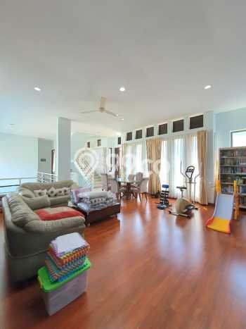 Jual Rumah Luas Elegan Dengan View Eksklusif di Bintaro, Tangerang Selatan Jual Rumah Luas Elegan Dengan View Eksklusif di Bintaro, Tangerang Selatan