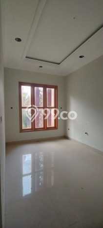 Jual Rumah Bagus Siap Huni LB 250m2 di Ciputat Timur, Tangerang Selatan Jual Rumah Bagus Siap Huni LB 250m2 di Ciputat Timur, Tangerang Selatan